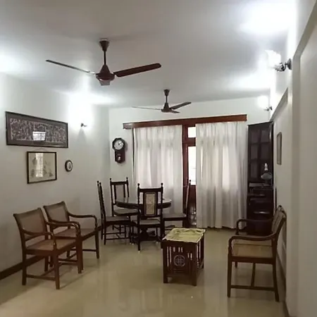 Lake View Family Home, 2Bhk